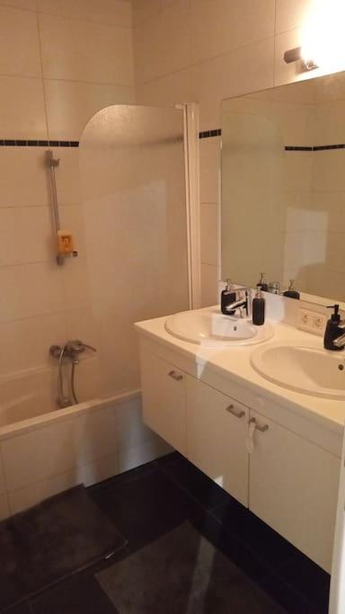 City Center Bnb Apartment Brussels